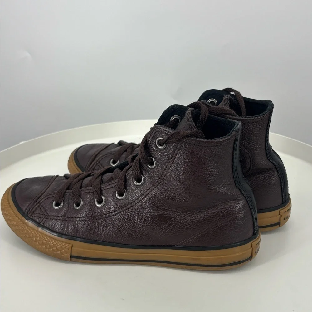 NWOB Burgundy Leather Converse High Top Youth‎ Sneakers Purple 2